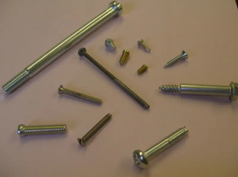 Size range from 2mm-10mm diameter and up to 105 milimetres long: Swipe To View More Images